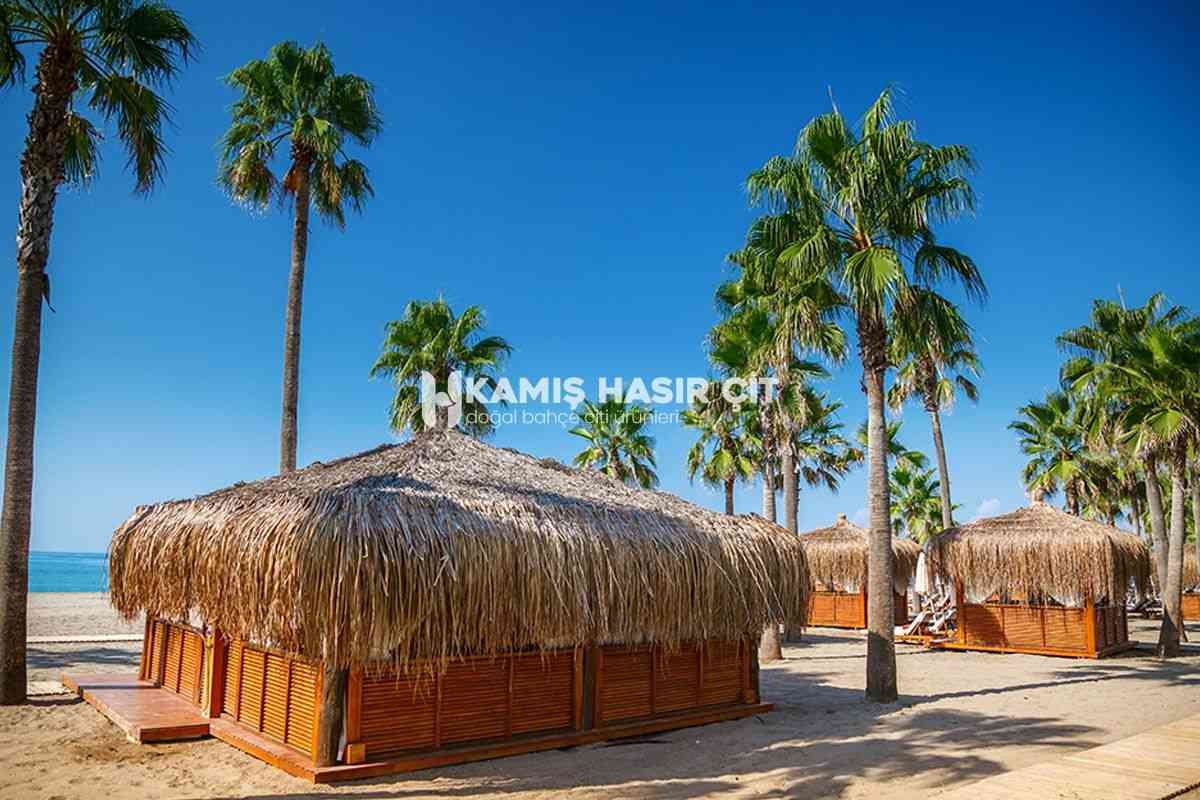 Saçaklı Hasır Çatı